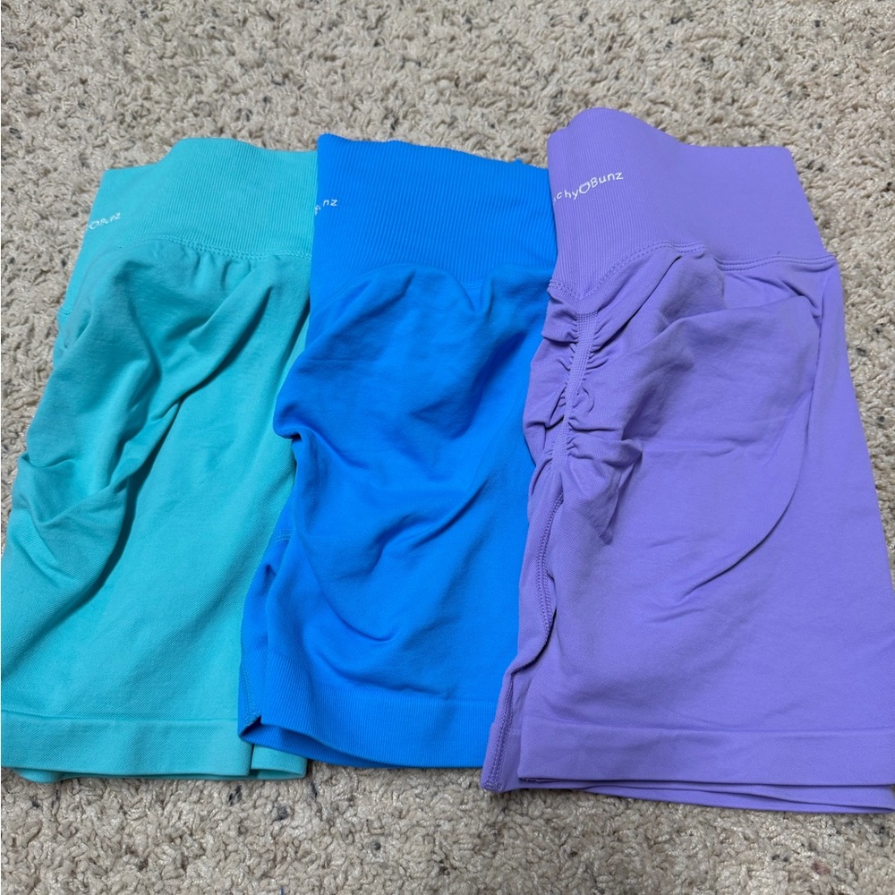 3-Pack Peachy Bunz Solid Seamless Shorts — Teal, Blue, Lavender